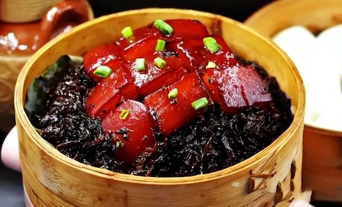 Braised Pork with Preserved Dry Mustard Greens